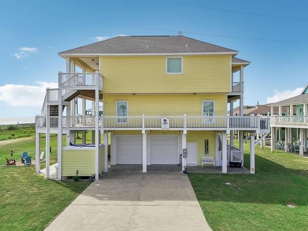 Crystal Beach, TX 77650,961 Hamilton DR