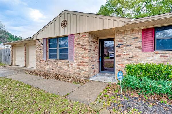 3014 Helberg RD, Houston, TX 77092