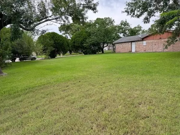 Texas City, TX 77591,7313 Wren CIR