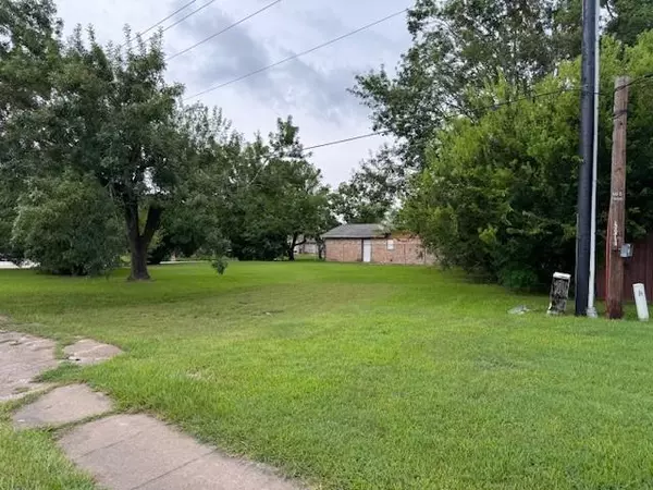 Texas City, TX 77591,7313 Wren CIR