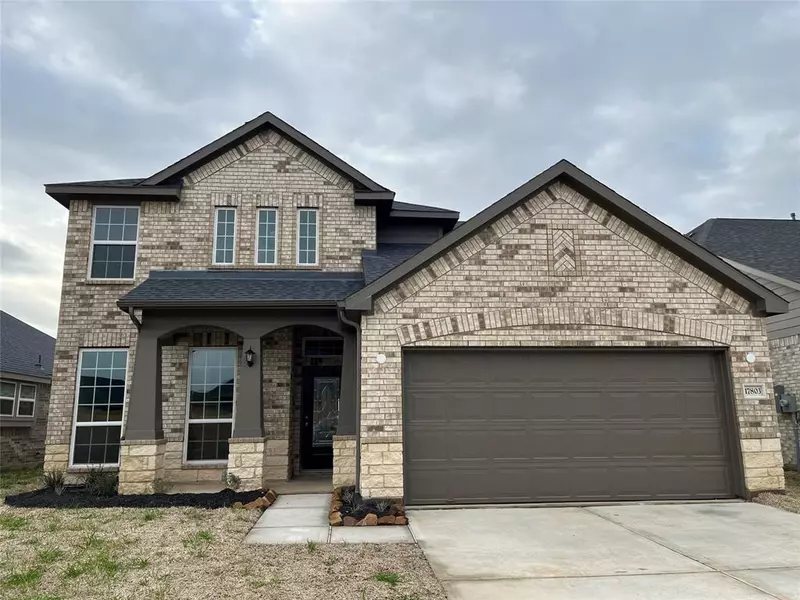 17803 Chartertree LN, Tomball, TX 77377