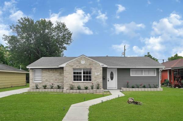 3206 Earl ST, Pasadena, TX 77503