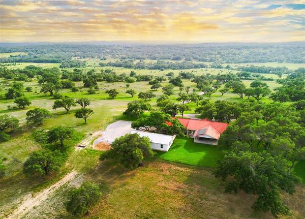 1878 Shovel Mountain RD, Round Mountain, TX 78663