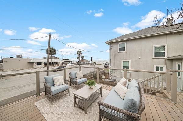 1515 13th Street, Galveston, TX 77550