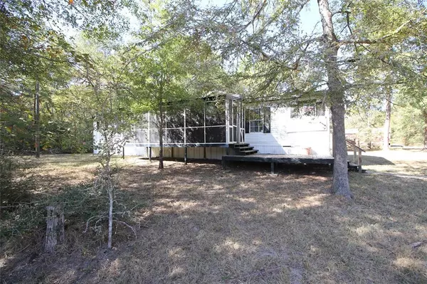 Trinity, TX 75862,25 Wood GLN