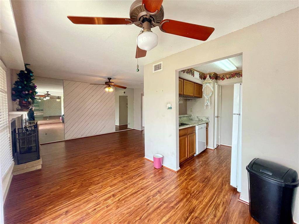 Webster, TX 77058,18519 Egret Bay BLVD #1408