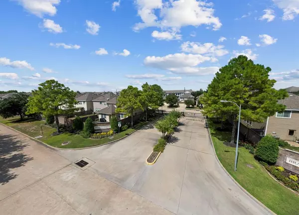 Houston, TX 77082,14710 Branchwest DR