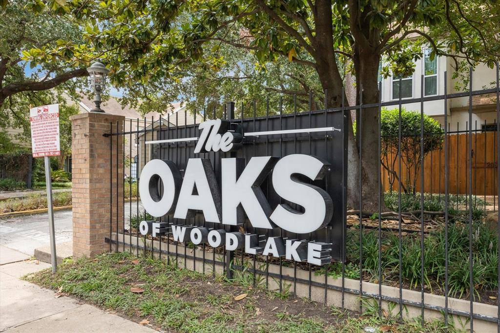 Houston, TX 77063,2100 W Tanglewilde Street ST #15