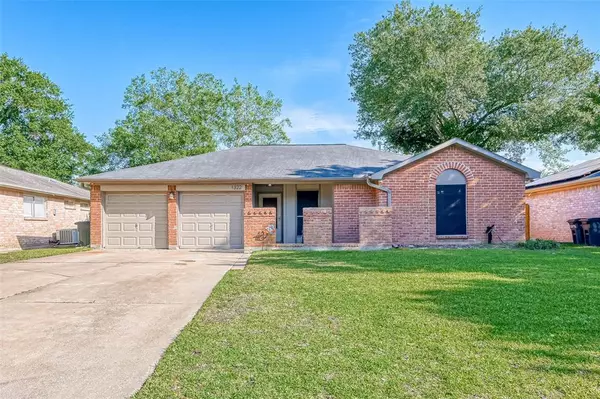 1322 Valley Landing DR, Katy, TX 77450