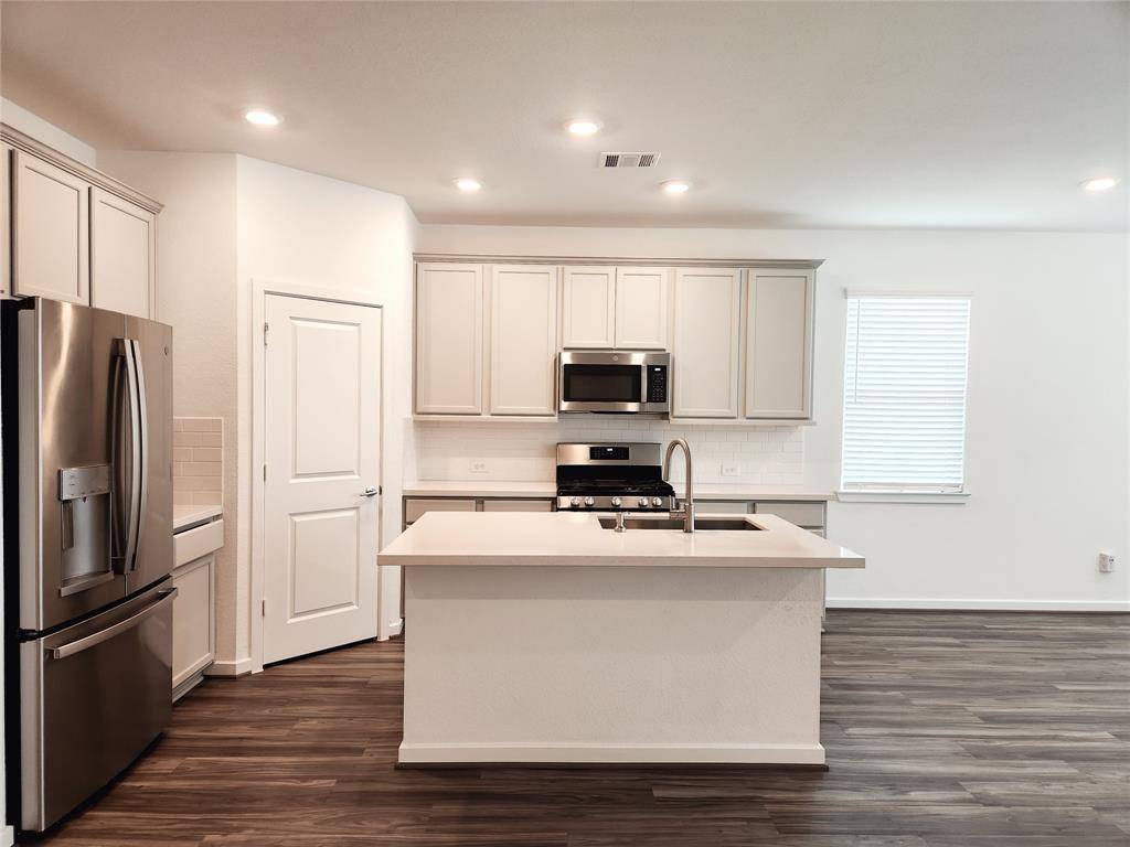 Cypress, TX 77433,7230 Greenbriar Bend CT
