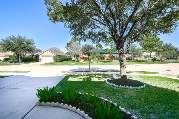 Katy, TX 77494,26503 Forest Pine LN