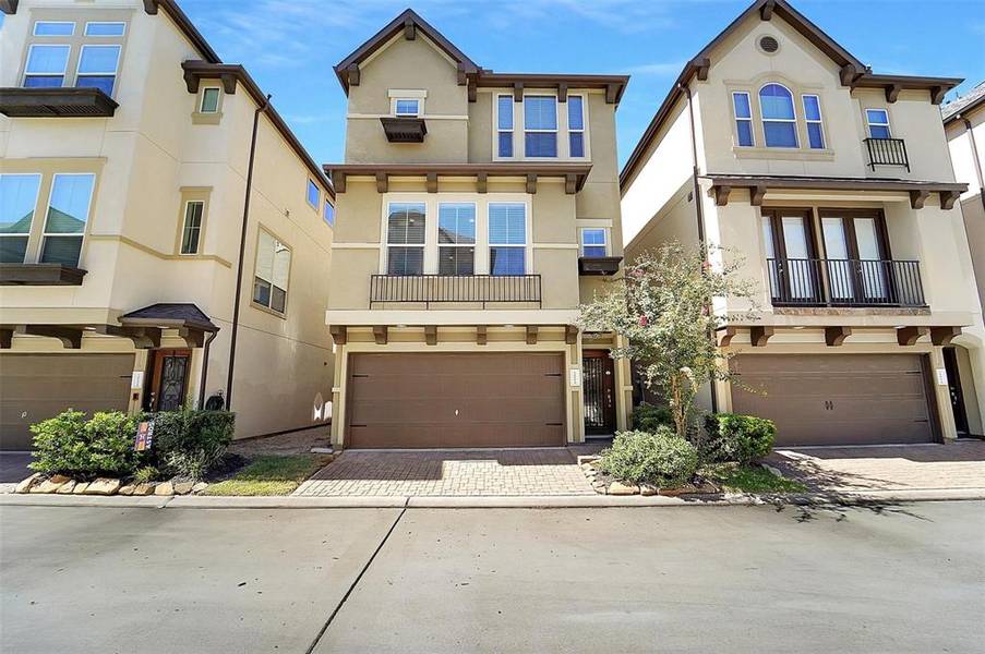 10004 Spring Shadows Park CIR, Houston, TX 77080