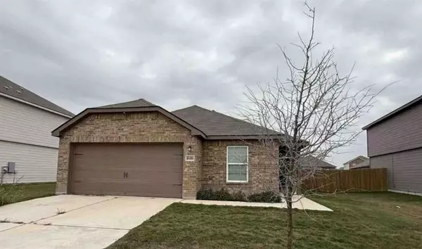 16416 Farmhouse LN, Elgin, TX 78621