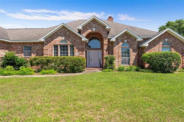 Brenham, TX 77833,2902 Shadow Lawn ST