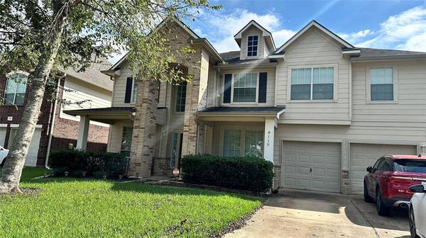 8110 Moss Stone DR,  Sugar Land,  TX 77479