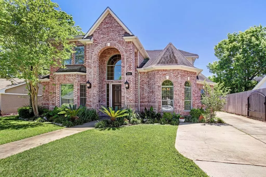 Houston, TX 77057,6231 Locke LN