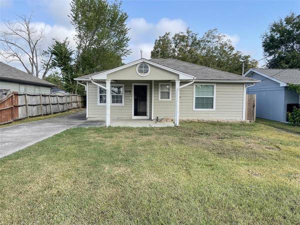 709 Avenue J, South Houston, TX 77587