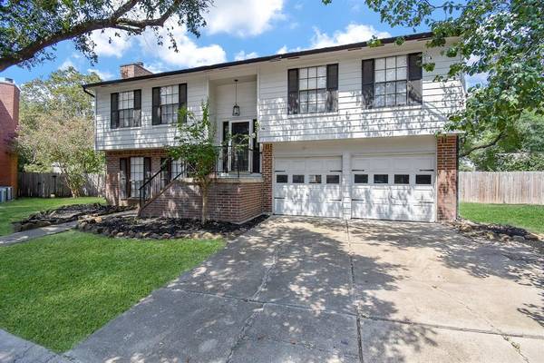 15906 Ferncliff LN, Houston, TX 77095