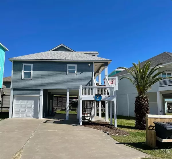 Crystal Beach, TX 77650,970 S Redfish ST