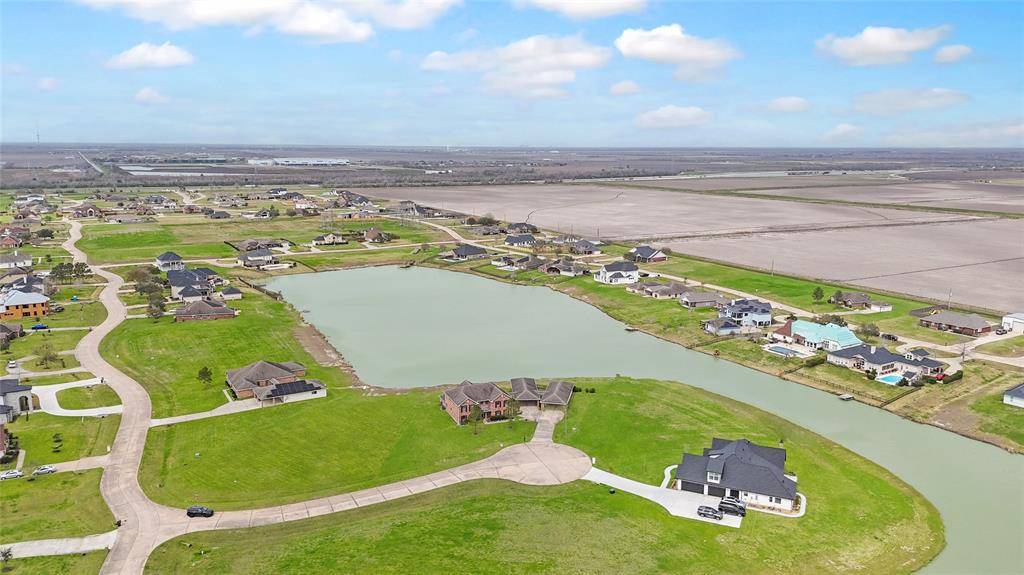 Rosharon, TX 77583,27910 S Shore CT