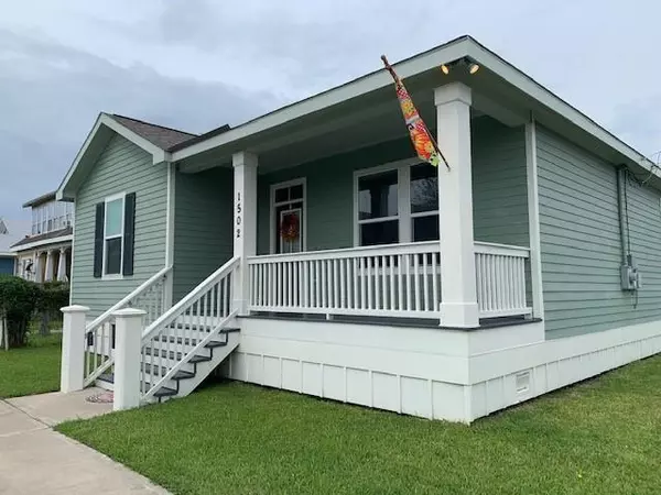 1502 Avenue M, Galveston, TX 77550