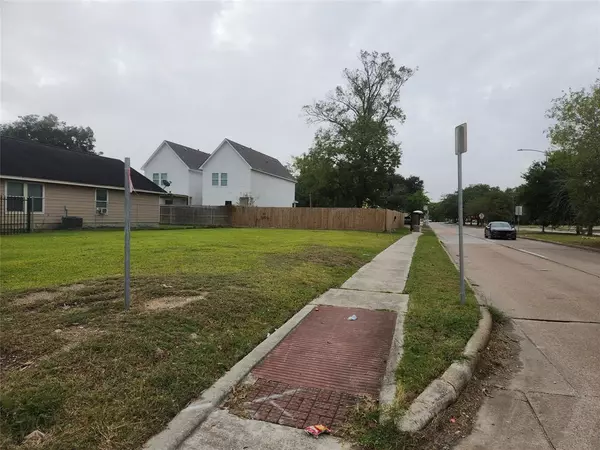 Houston, TX 77051,3902 Mckinley ST