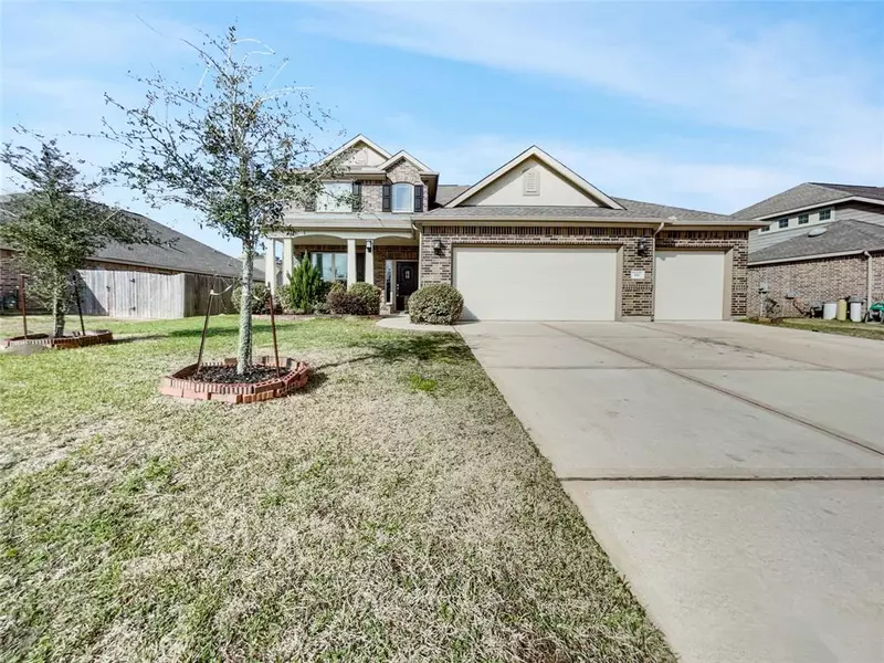 810 S Galley DR, Crosby, TX 77532