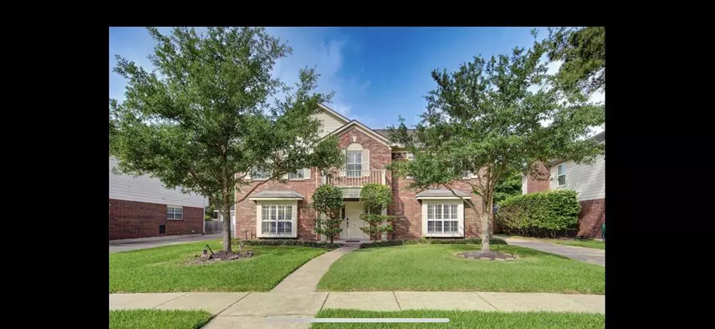 7807 Leaf Point CT, Houston, TX 77095