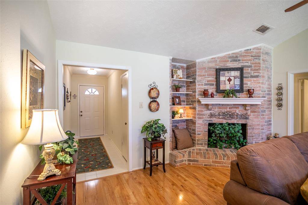 Sugar Land, TX 77498,14326 Templar LN
