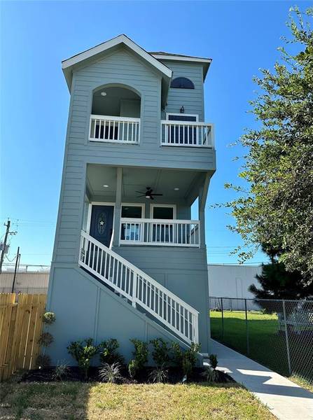 2811 Sealy, Galveston, TX 77550