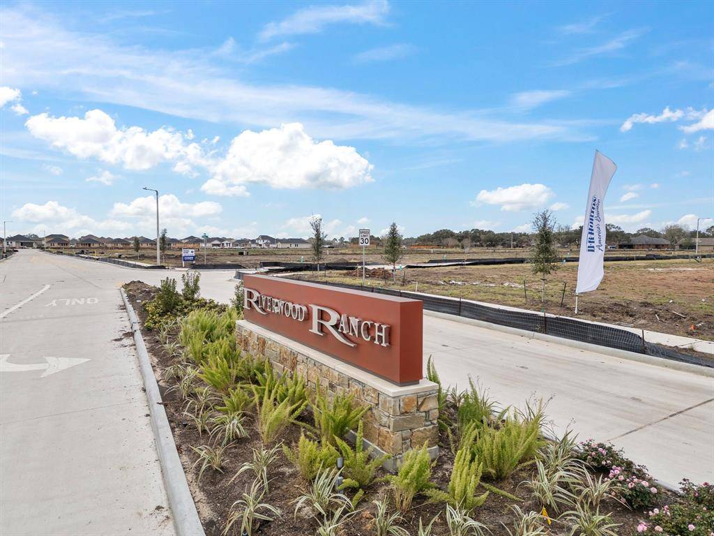 Angleton, TX 77515,314 Bennett ST