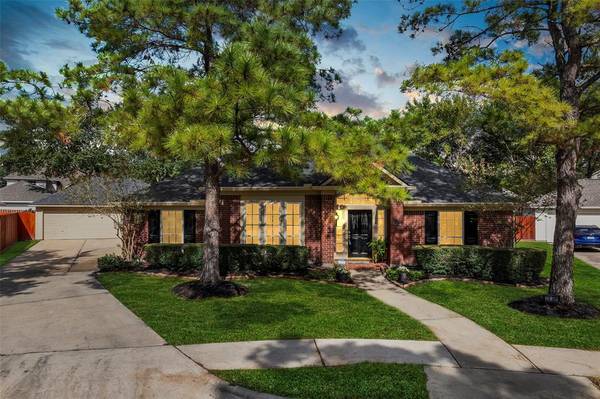 7930 Regal Spruce CT,  Houston,  TX 77095