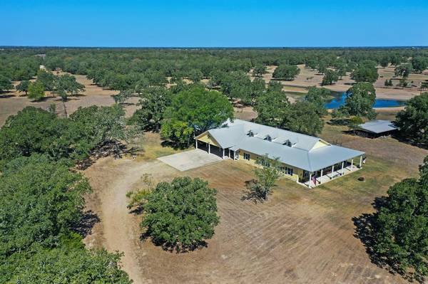 Ledbetter, TX 78946,1607 County Road 130