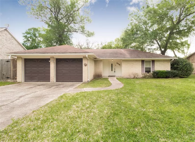 5118 Timber Ridge ST, Baytown, TX 77521