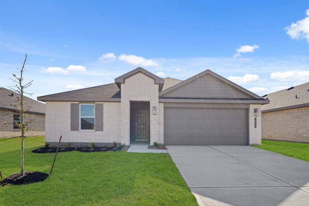 18562 Bernoulli DR, New Caney, TX 77357