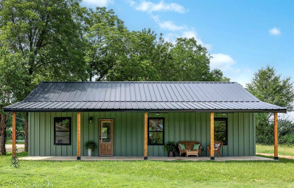 228 Cherry, Lexington, TX 78947