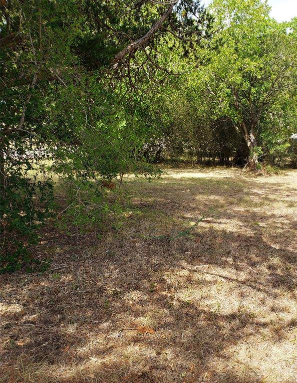 Lot 1R E Texas ST E, Cuero, TX 77954