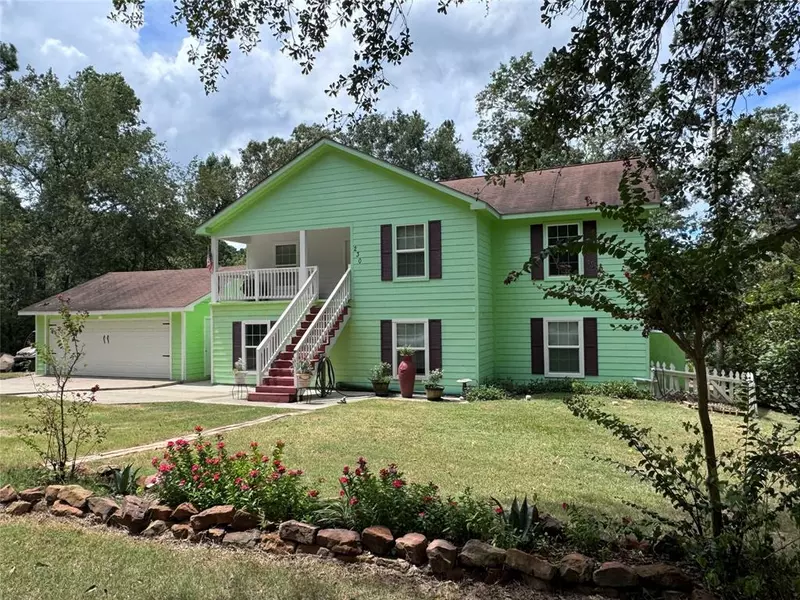 230 Tiki TRL, Livingston, TX 77351