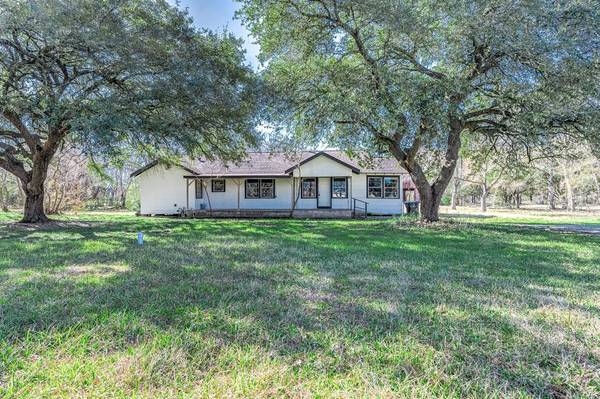 2007 W Highway 6, Alvin, TX 77511