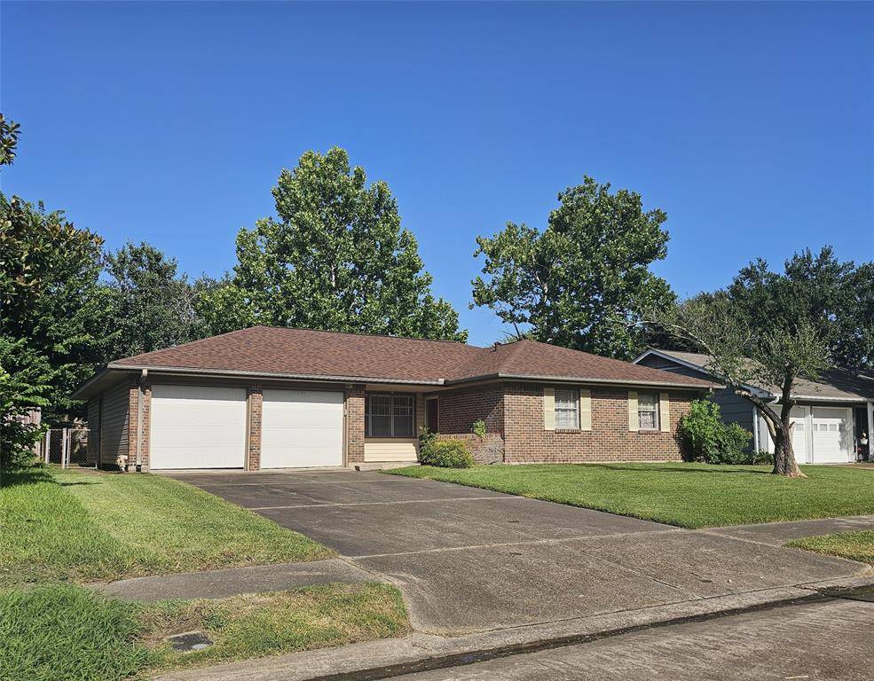 821 Mark ST, Deer Park, TX 77536