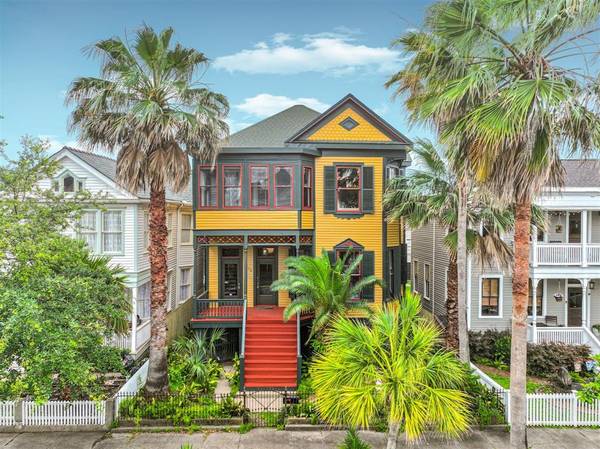 1610 Church ST, Galveston, TX 77550