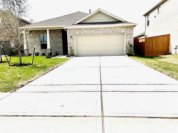 8111 Star Terrace DR, Cypress, TX 77433