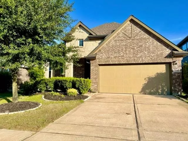 19226 N Cottonwood Green LN, Cypress, TX 77433