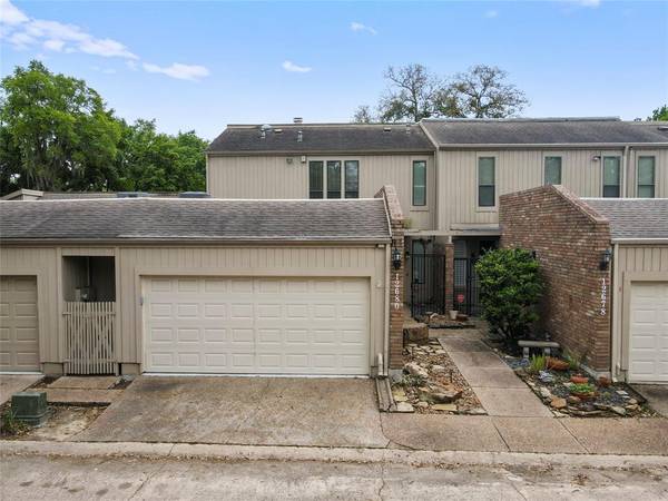 12680 Briar Patch RD,  Houston,  TX 77077