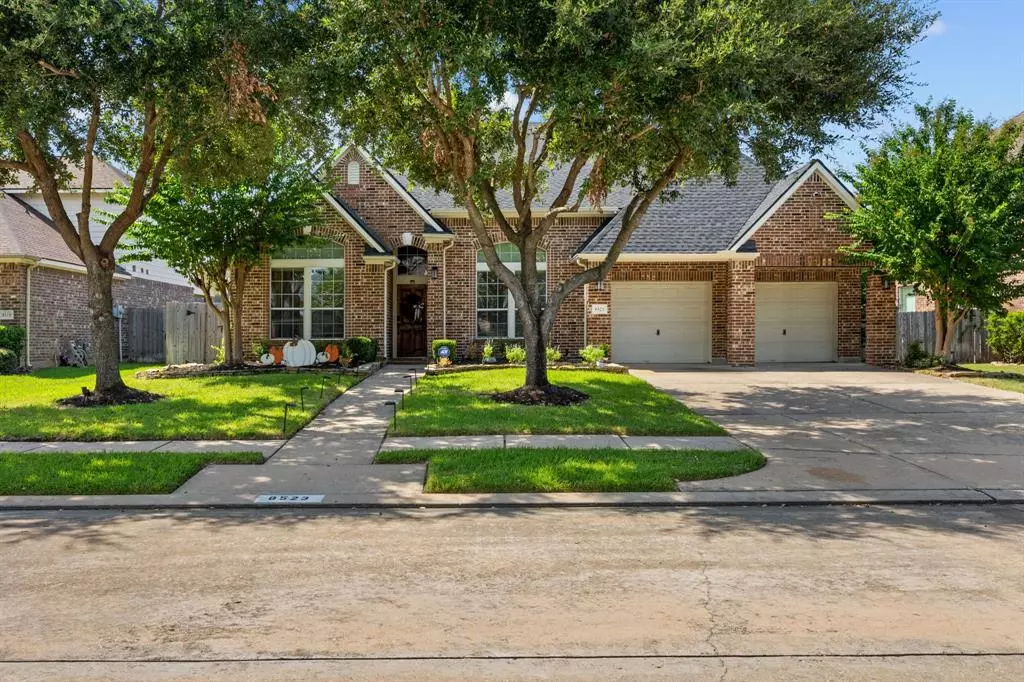 Houston, TX 77095,8523 River Cliff LN