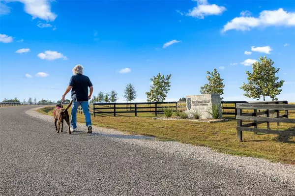 Round Top, TX 78954,5344 Hartfield Road