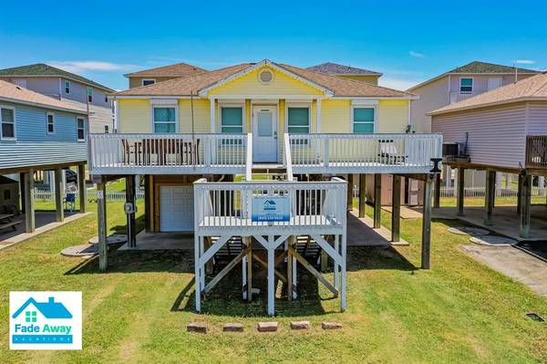 81 Santar Loop, Surfside Beach, TX 77541