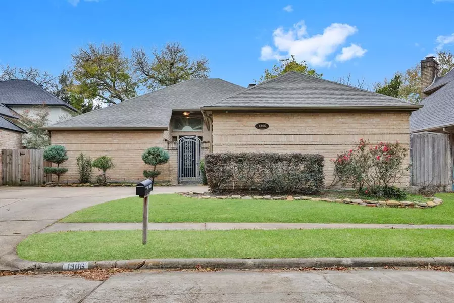 1306 Kent Oak DR, Houston, TX 77077