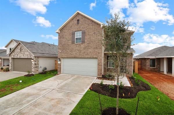 332 Flowering Orchid LN, Willis, TX 77378