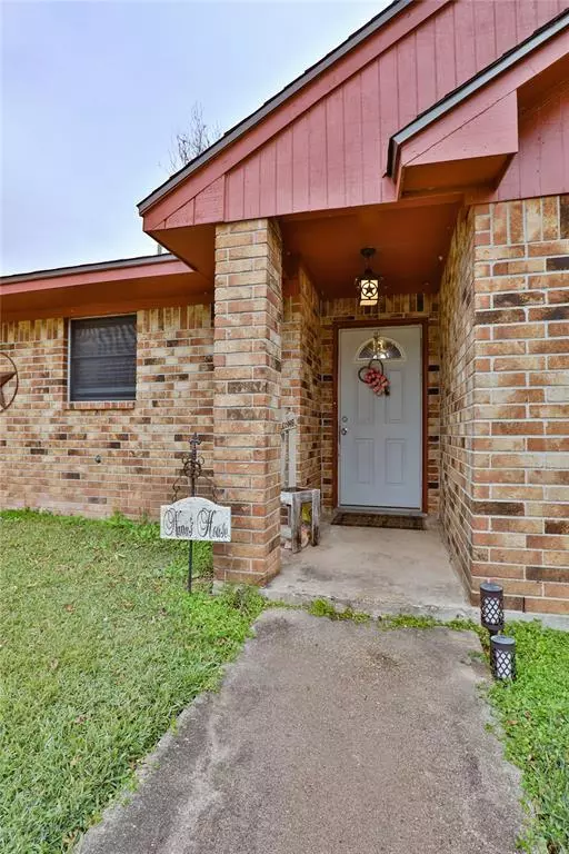 Clute, TX 77531,235 Lakewood DR